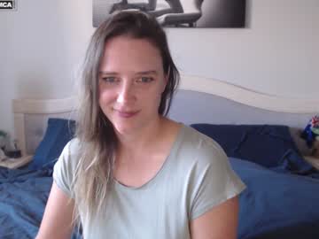 girl
        bluexstacey cam image #4739726