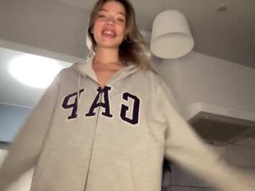 girl
        angel_from_sky cam image #1194174