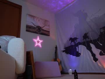girl
        lucy_gooosey cam image #6240393