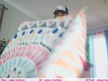 girl
        the_pussy_boulevard cam image #4576304