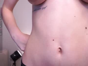 girl
        ainsleygentile cam image #4311148