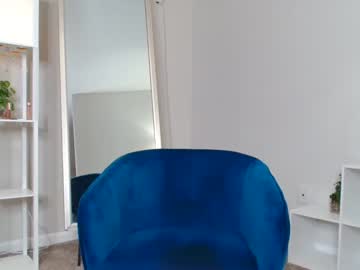 girl
        xbellanovax cam image #4378608