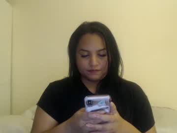 girl
        iamplutonianlust cam image #591307
