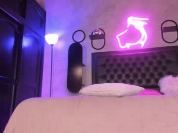 girl
        iam_eli cam image #4336856