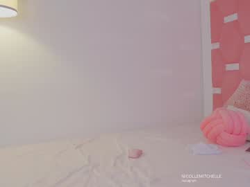 girl
        nicolle_mitchelle cam image #6029090