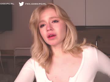 girl
        fkngossip cam image #1004172