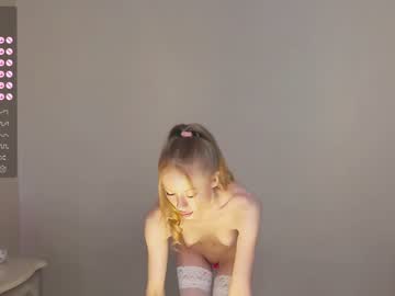 girl
        cute_shine_babe cam image #3641527