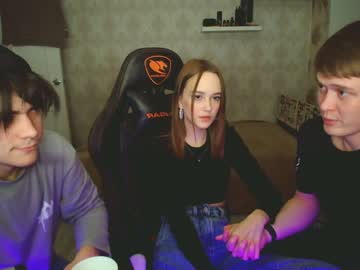 couple
        ofcblesssex342 cam image #298217