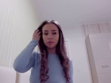 girl
        aminaswan_ cam image #466925