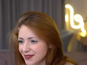 girl
        dietmountaindew_ cam image #5542569