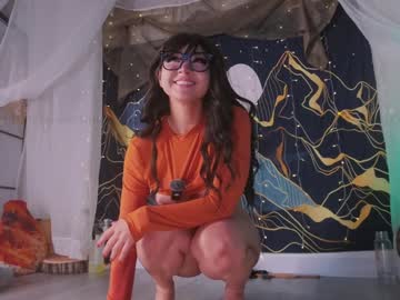 girl
        mollyflwers cam image #6821894