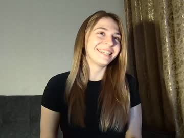girl
        lovelykatea cam image #6057259