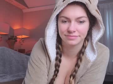 girl
        chroniclove cam image #6036968
