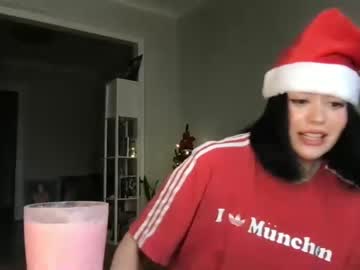 girl
        littlesugarpea cam image #3142664