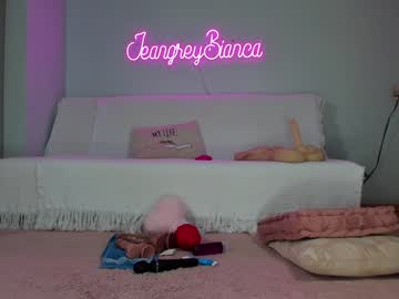 girl
        jeangreybianca cam image #600728