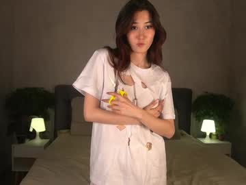 girl
        noreenaliff cam image #6763398