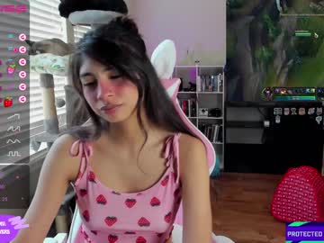 girl
        violetttflowers cam image #1714747