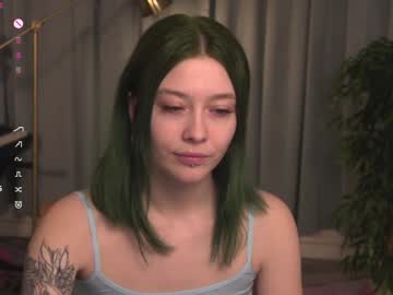 girl
        kina_ka cam image #5811447