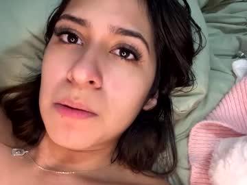 girl
        brownbunny212 cam image #6070054