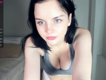 girl
        cute_caprice cam image #1871392