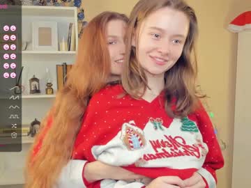 couple
        _hollydolly_ cam image #3139670