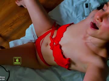 girl
        demurelixir cam image #802957