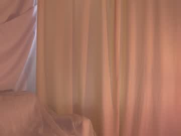 girl
        theclaire cam image #4021027