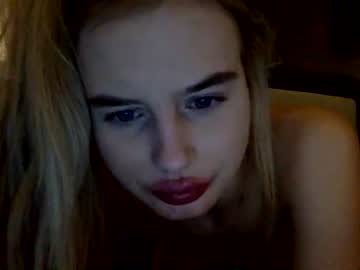 girl
        blondiegirllxoxo cam image #3182727