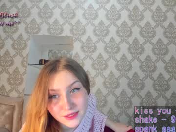 girl Nude Cam Girls Playing Games with lola_blush_