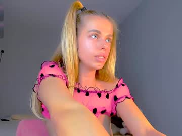 girl
        tiny__alice cam image #5289202