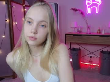 girl
        appr0ved cam image #1106677