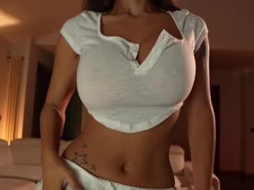 girl
        therealbonnieclydex cam image #4823225