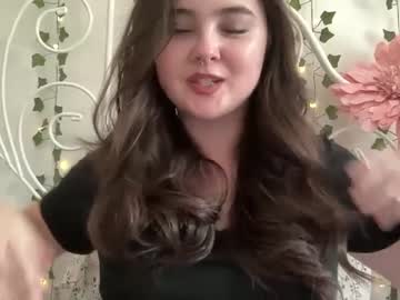 girl
        goddessaveryrose cam image #2274698