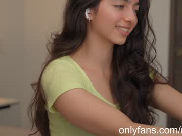 girl
        naughtysammx cam image #4002949