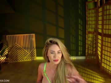 girl
        provocatrixx cam image #903137