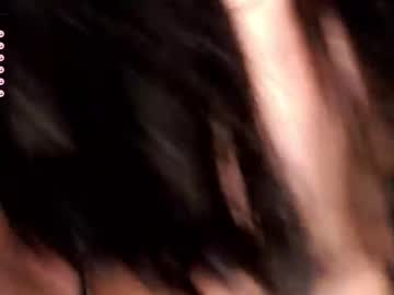 girl
        yoonipooni cam image #4511537