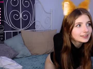 girl
        cute_fox_girl cam image #3483755