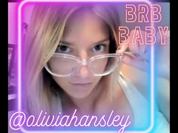 girl
        oliviahansleyy cam image #4596703