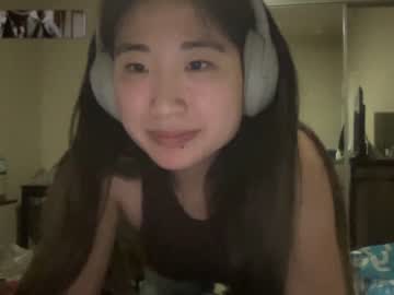 girl
        pixiearia cam image #1185382