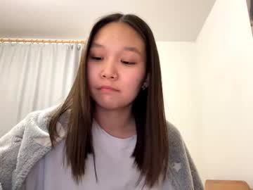girl
        oracowee cam image #6785203