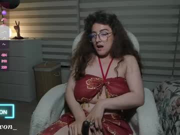 girl
        victoriaw_ cam image #6118266