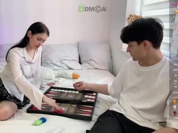 couple
        fkkmeplss cam image #1725681