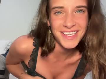 girl
        yourgirlnicolexo cam image #6629271