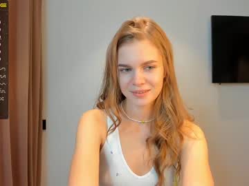 girl
        carolynsveronica cam image #2184614