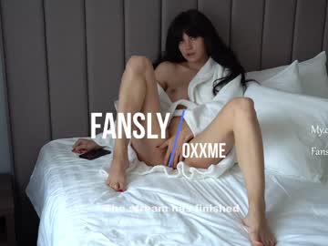 girl
        oxxme cam image #2020676