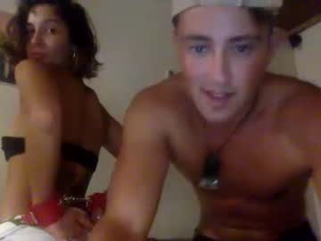 couple
        curiouscouple77777 cam image #2573231