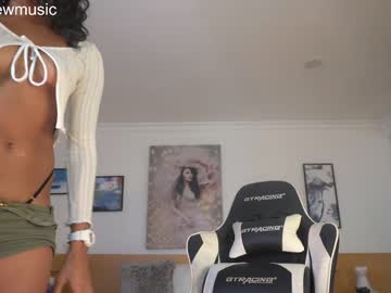 girl
        camilitasu cam image #2275822