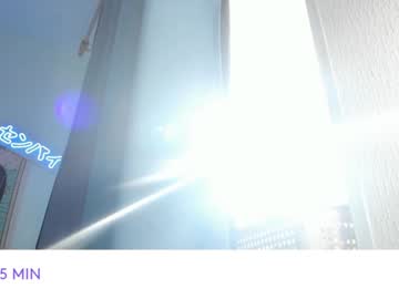 girl
        vivian_qwerty cam image #4553482