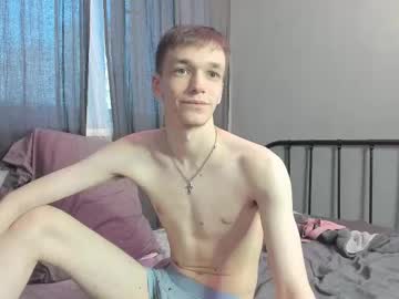 couple
        fullpower_couple cam image #6741992