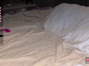 couple
        howtoreachorgasm cam image #4242373